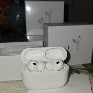 AIRPODSPRO 3 White Wireless Earbuds with Charging Case